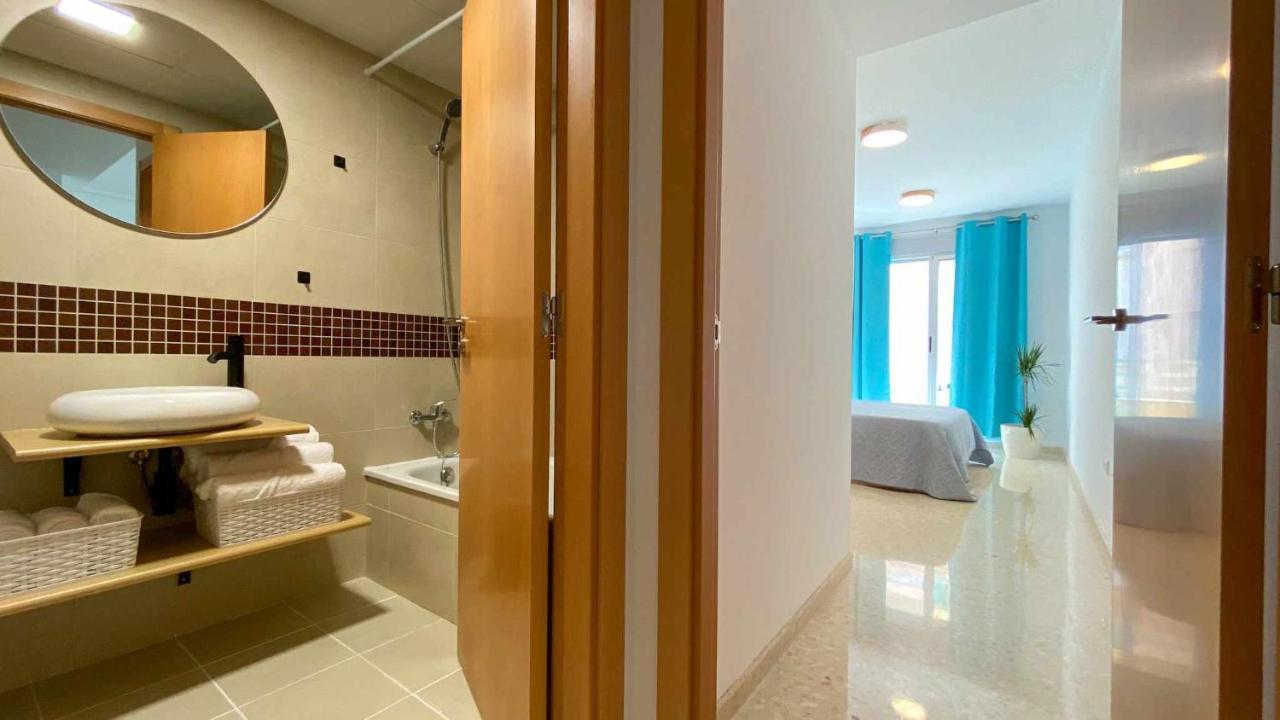 Port Arenal Con Terraza Y Piscina Apartment