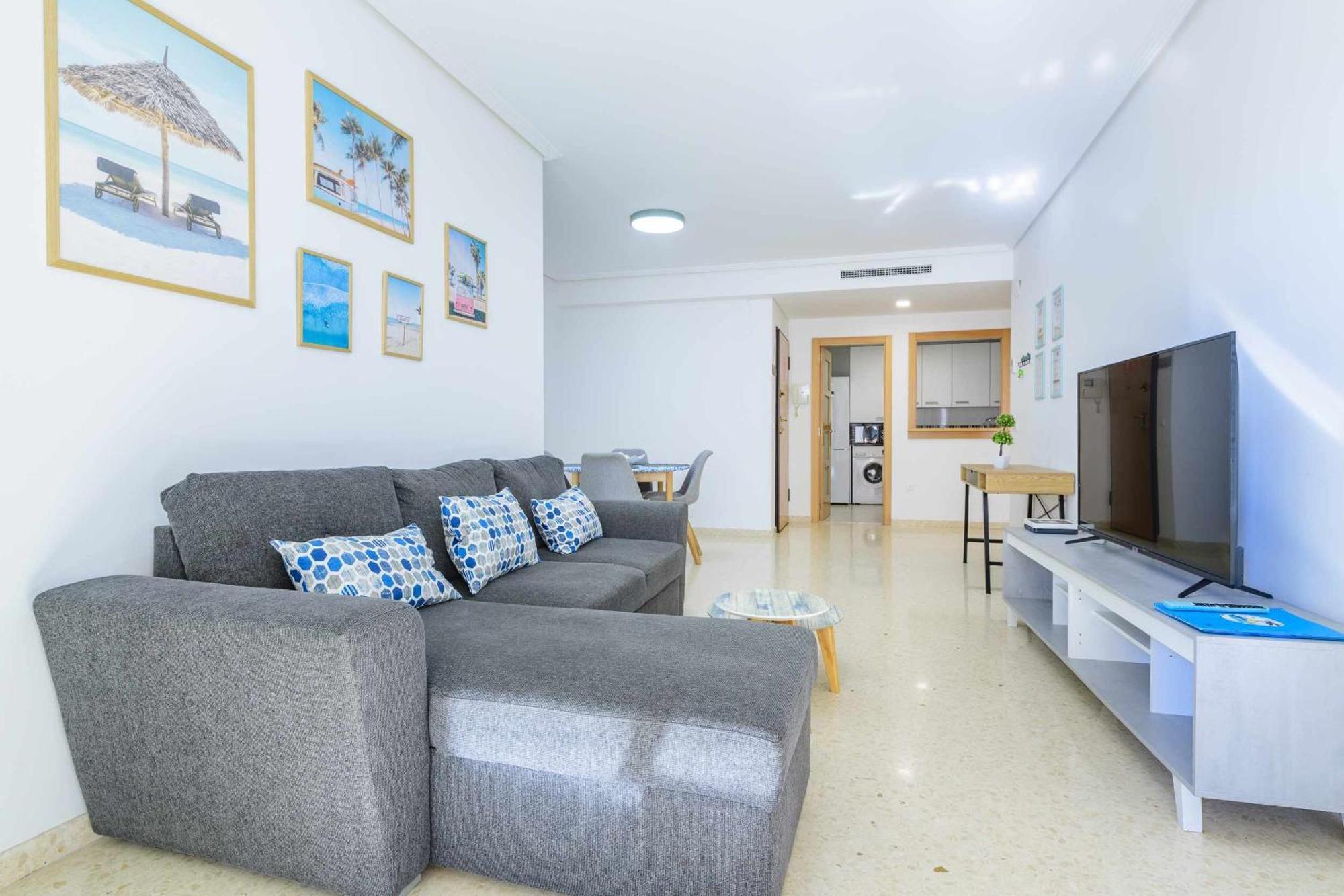 Port Arenal Con Terraza Y Piscina Apartment
